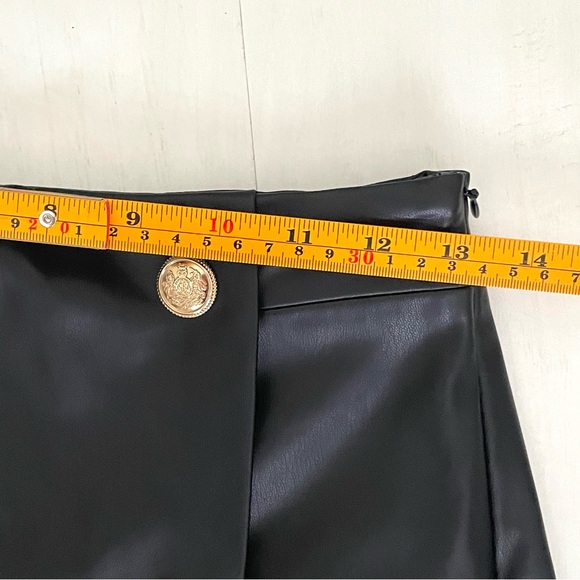 ZARA Black Faux Leather Vegan Skort, size Women’s Small - Picture 6 of 11